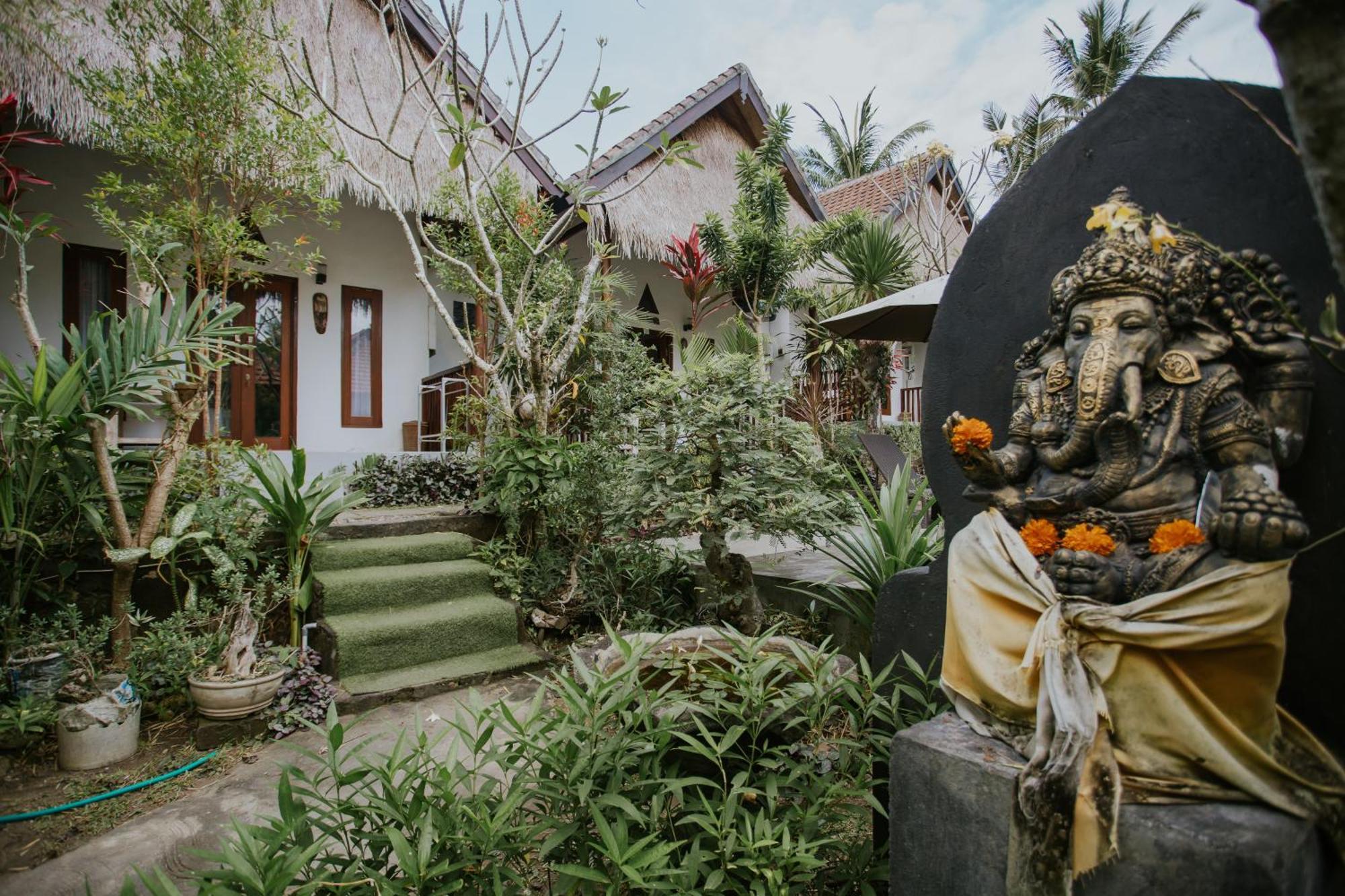 Alam Selumbung Garden Hotel Sakti Kültér fotó